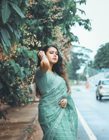 escort service in zirakpur